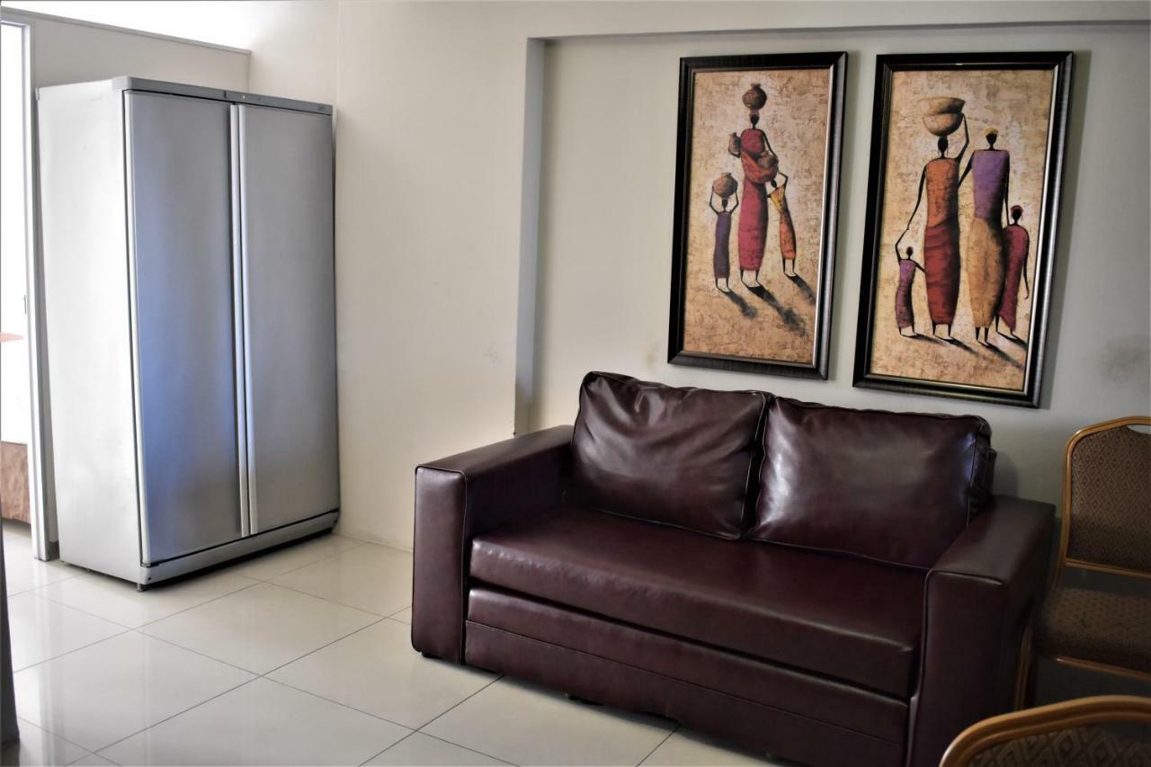 Emakhosini Self-Catering Apartments Durban Exterior photo